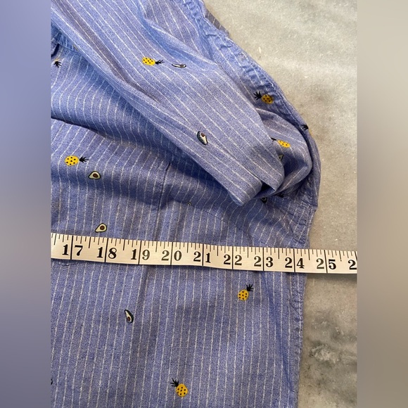 Old Navy Size XL The Classic Shirt Blue Stripe Avocado Pineapple Print Button - Picture 8 of 12